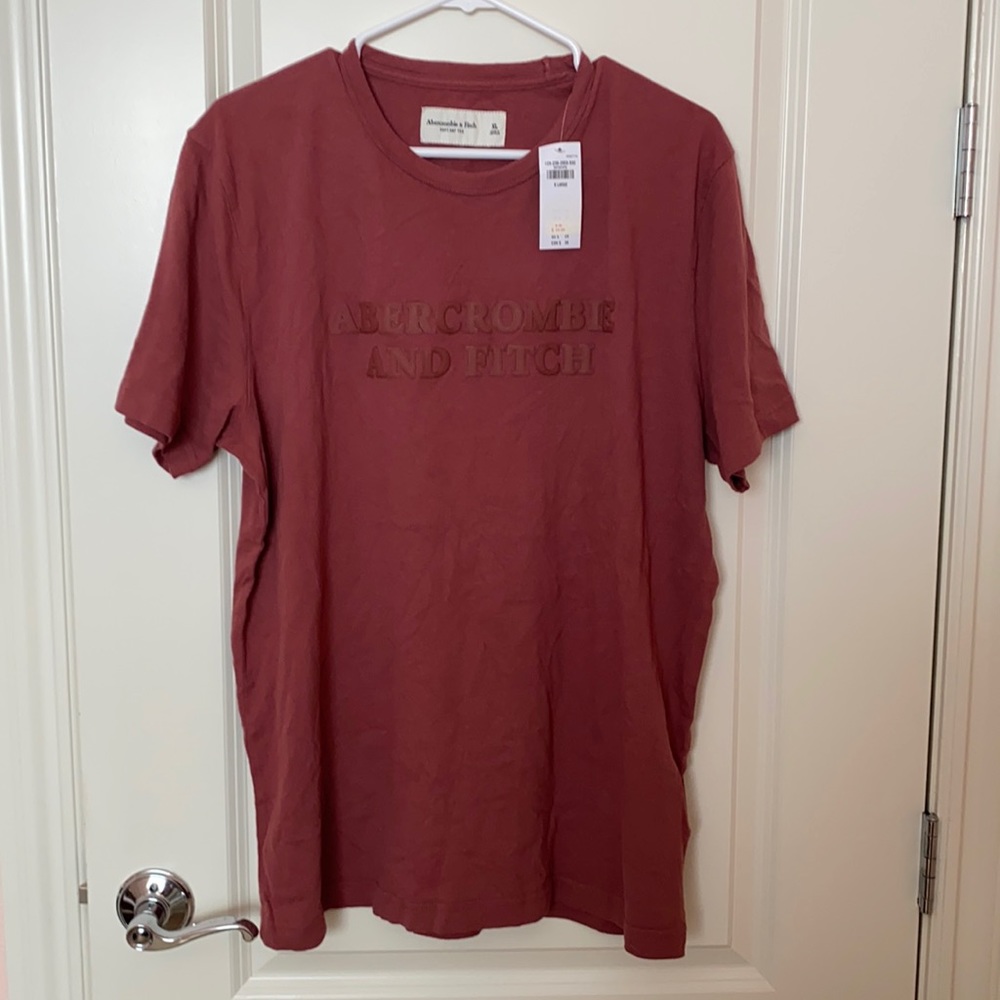 NWT Abercrombie & Fitch tee